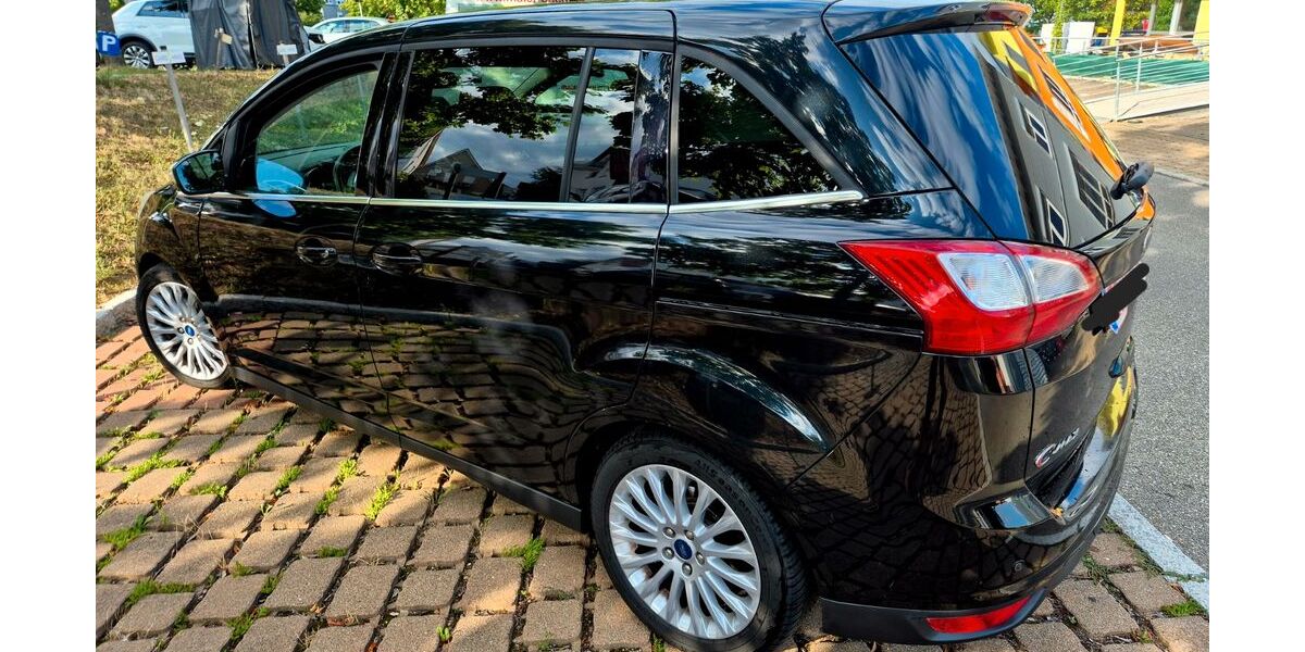 Ford Grand C-Max 137.455 km 4.400.555 &euro; Filderstadt 70794