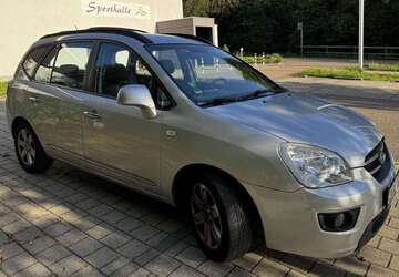 Kia Carens 110.000 km 5.300 &euro; Vaihingen an der Enz 71665