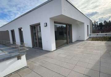Wohnung Nürtingen - 4 Zimmer, 123 m&sup2;, 1.835&euro; | Angebot:25823821