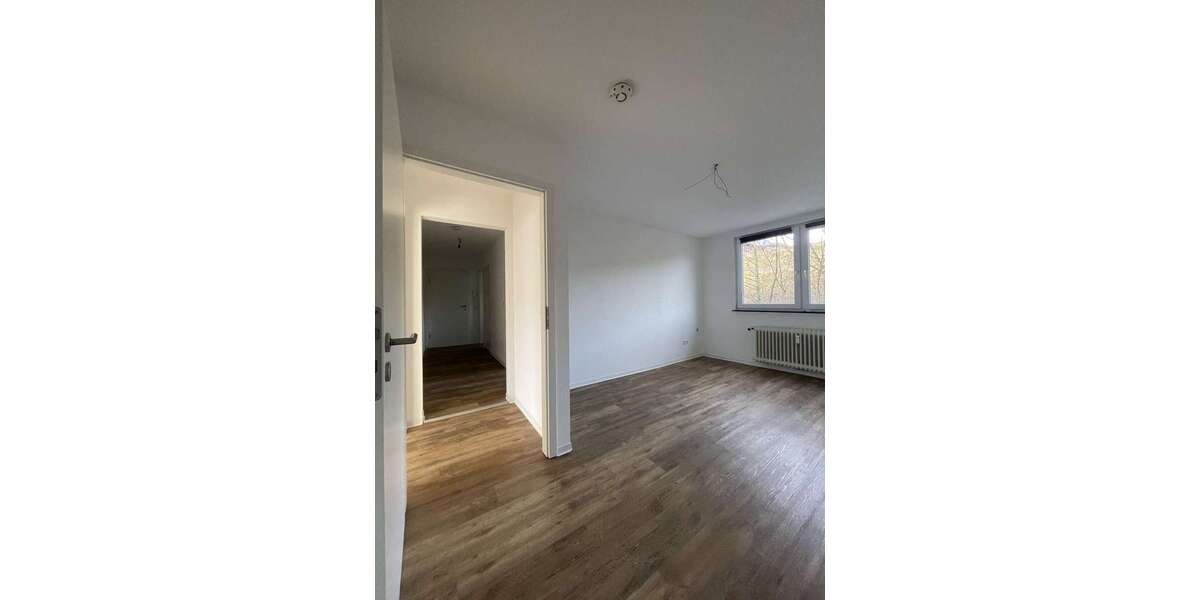Etagenwohnung Pforzheim - 2 Zimmer, 56 m&sup2;, 620&euro; | Angebot:26959814