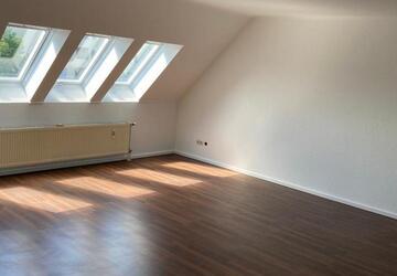 Wohnung Reutlingen Altenburg - 3 Zimmer, 81 m&sup2;, 1.130&euro; | Angebot:26660149